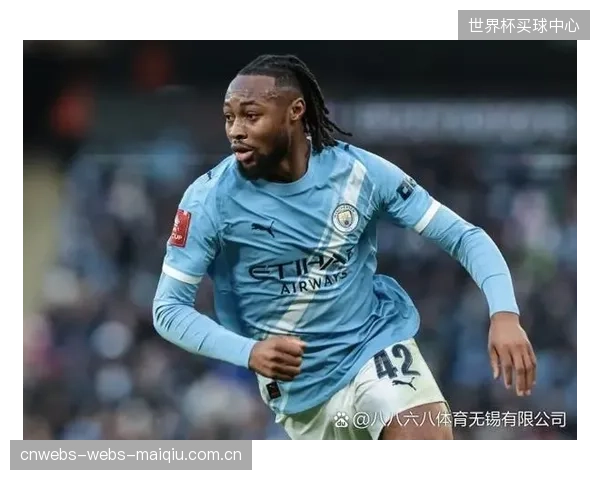 塞梅尼奥凭借在伯恩茅斯的高光表现，于冬窗成功转会加盟曼城。